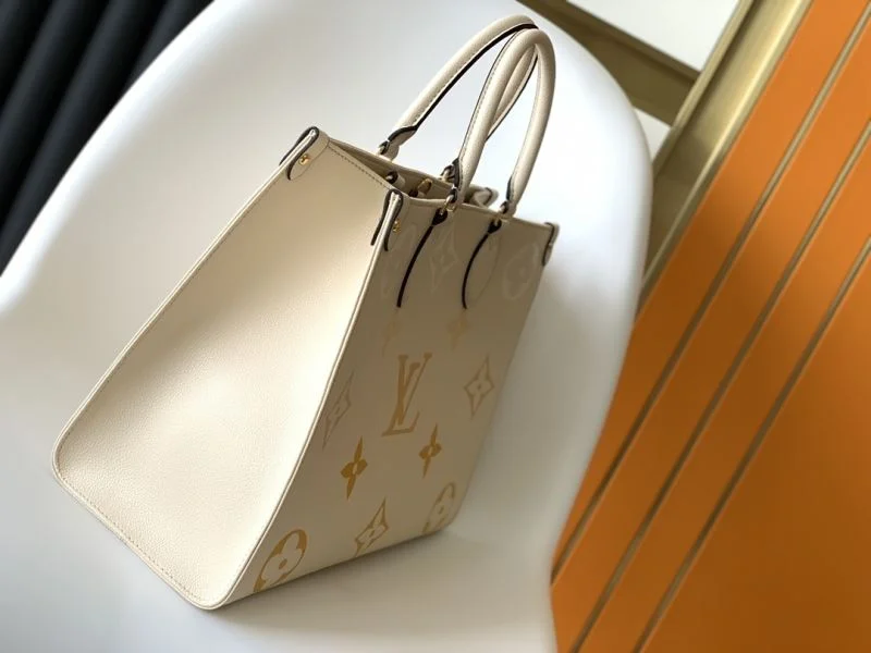 EyeCatching Louis Vuitton Shopping Bags 39436
