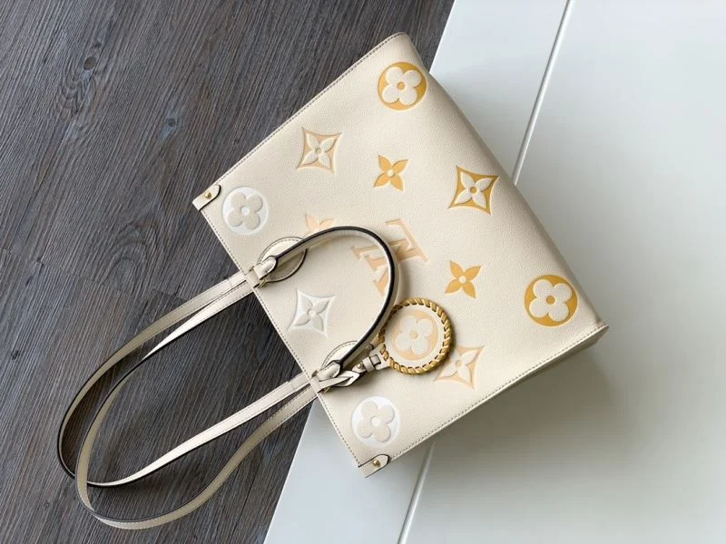 EyeCatching Louis Vuitton Shopping Bags 39436
