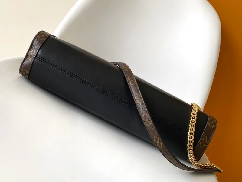 Louis Vuitton Shopping Bags FashionForward 39437