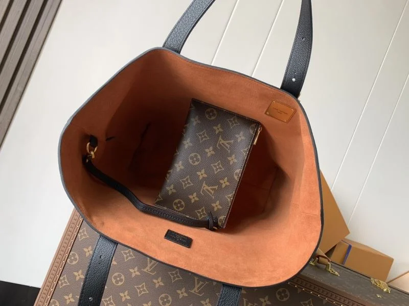 Bold Louis Vuitton Shopping Bags 39163