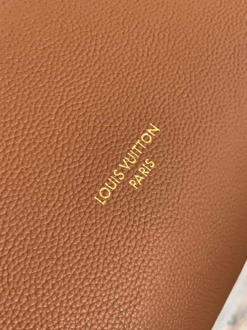 Louis Vuitton Shopping Bags EasyMatch 39156