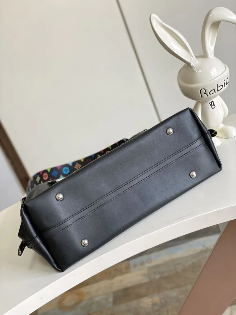 Stylish Louis Vuitton Shopping Bags 39134