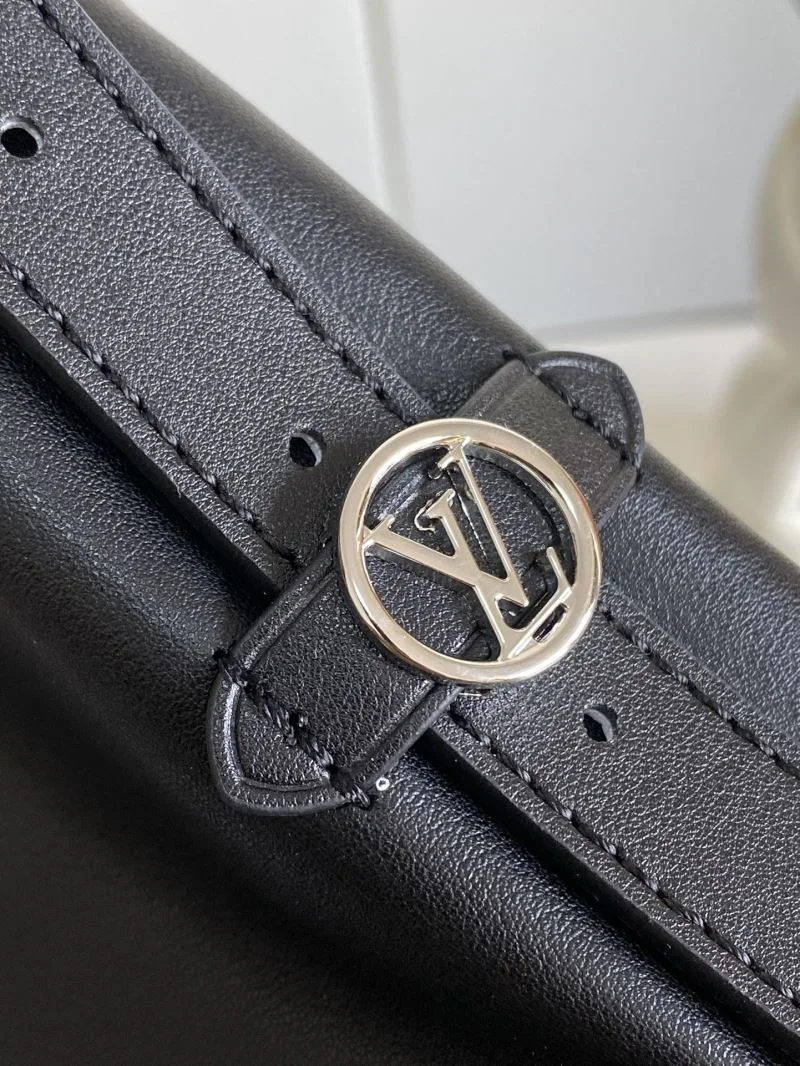 Stylish Louis Vuitton Shopping Bags 39134
