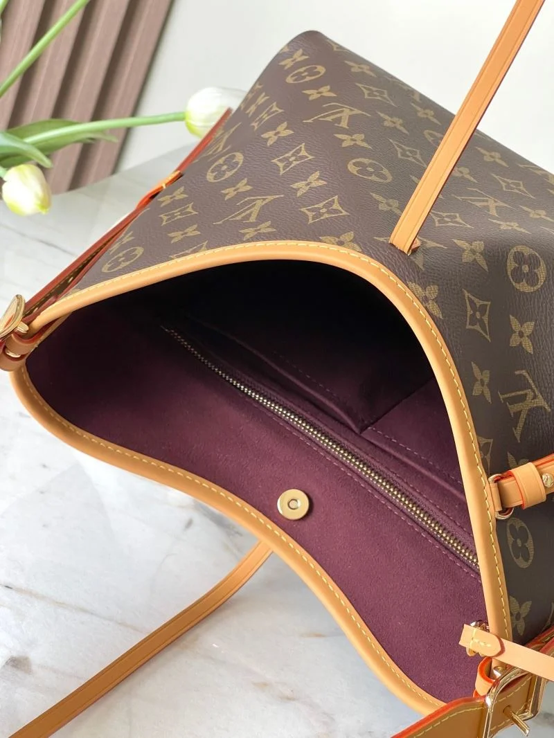 MultiPurpose Louis Vuitton Shopping Bags 39129
