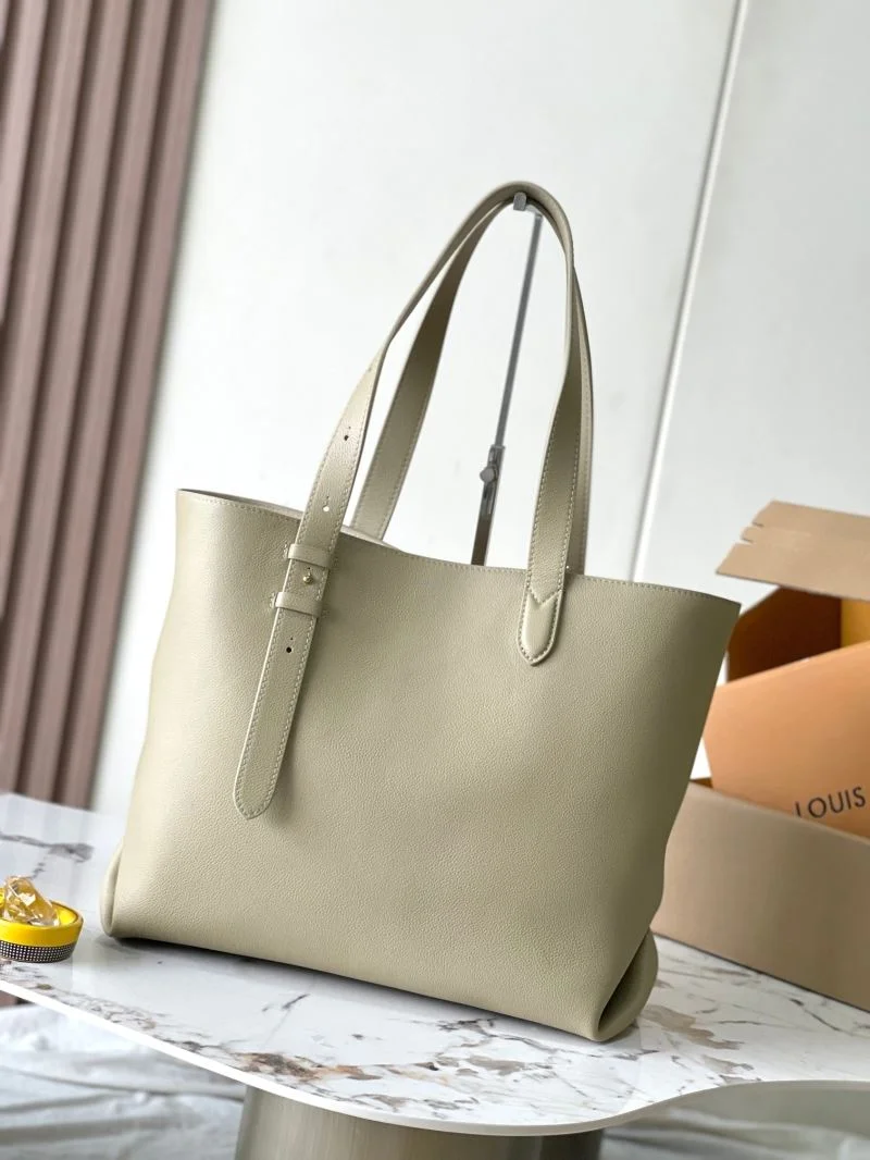 Louis Vuitton Shopping Bags Trendsetting 39149