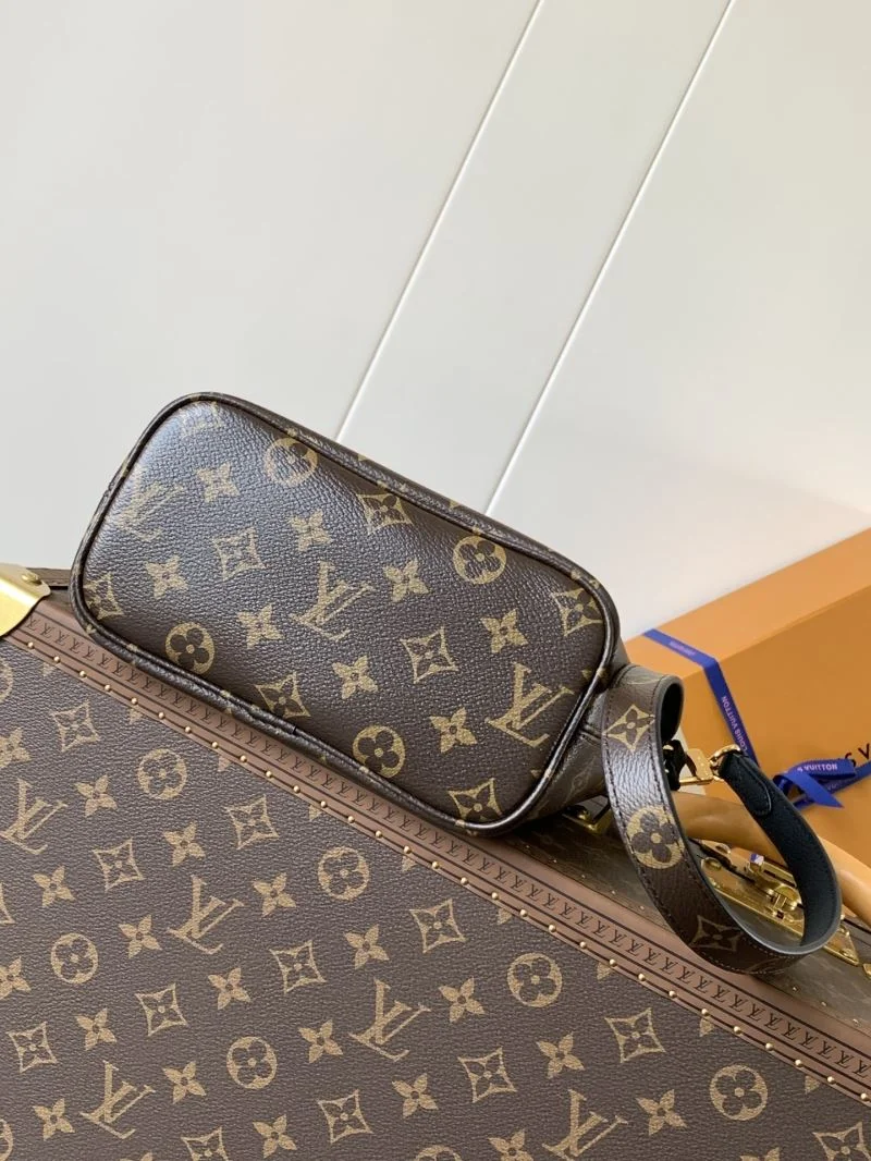 Durable Louis Vuitton Shopping Bags 39144