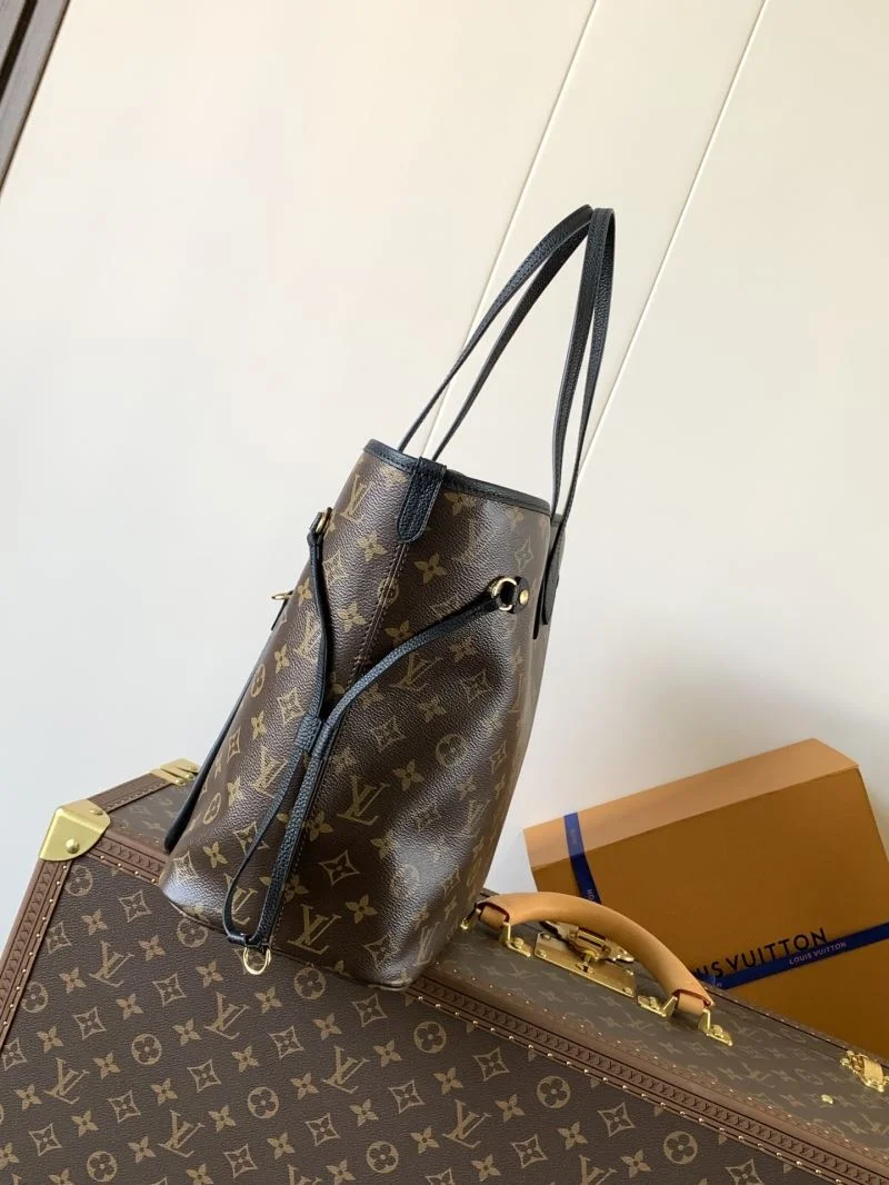 Comfortable Louis Vuitton Shopping Bags 39120