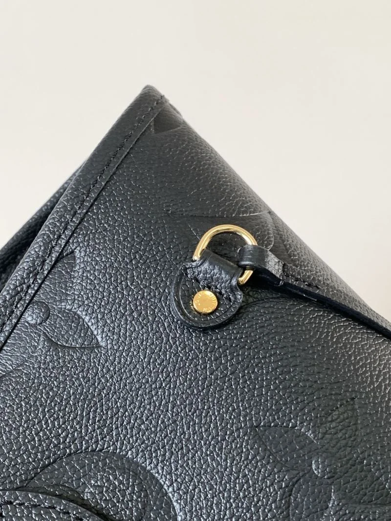 Fashionable Louis Vuitton Shopping Bags 39119