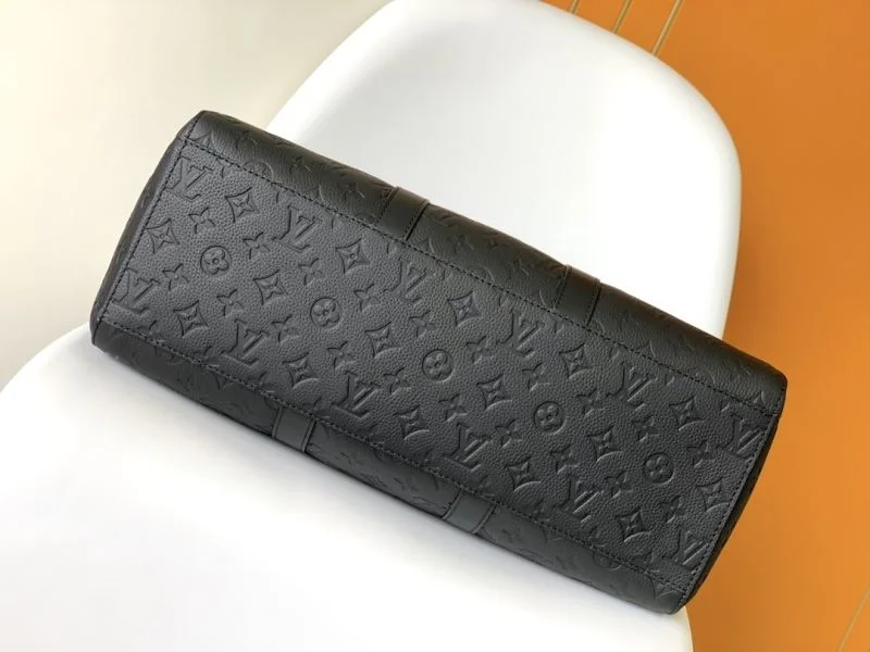 Comfortable Louis Vuitton Shopping Bags 39133