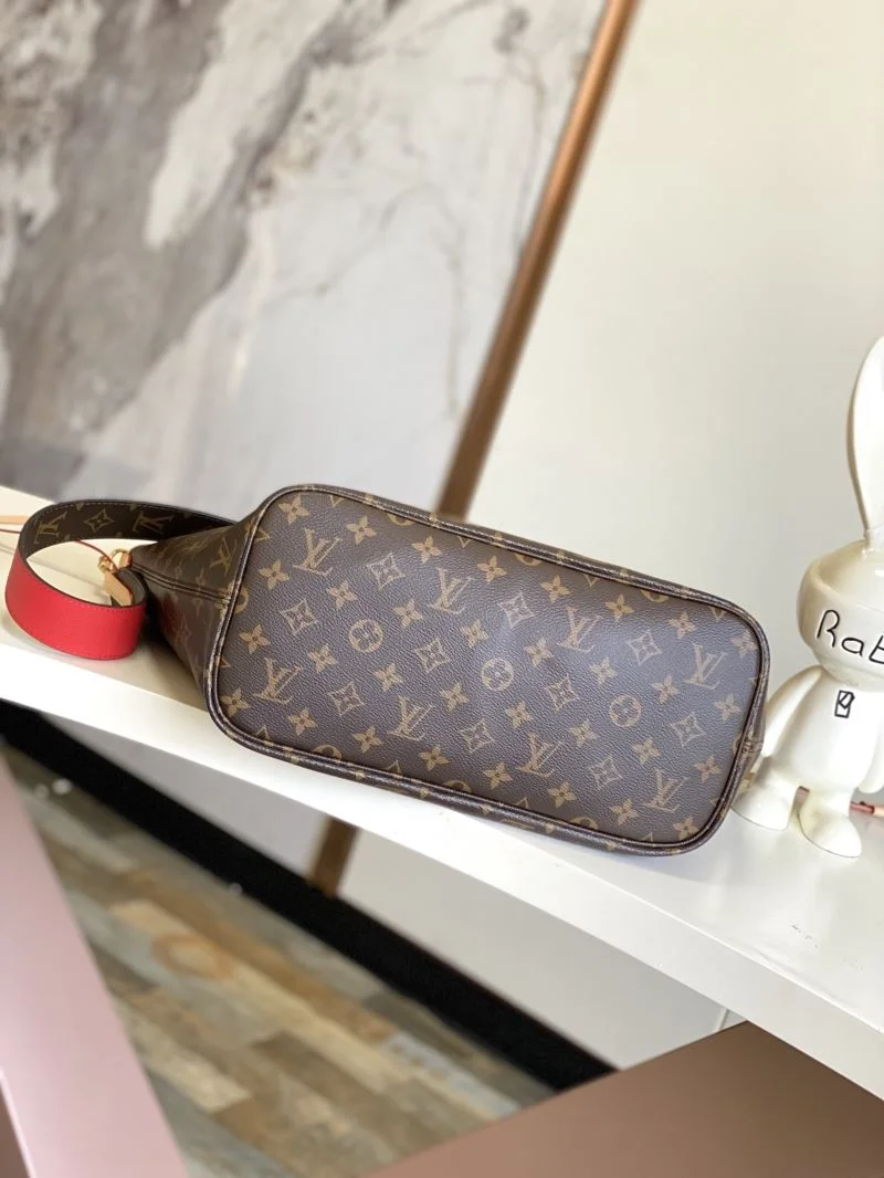 RelaxedFit Louis Vuitton Shopping Bags 38989