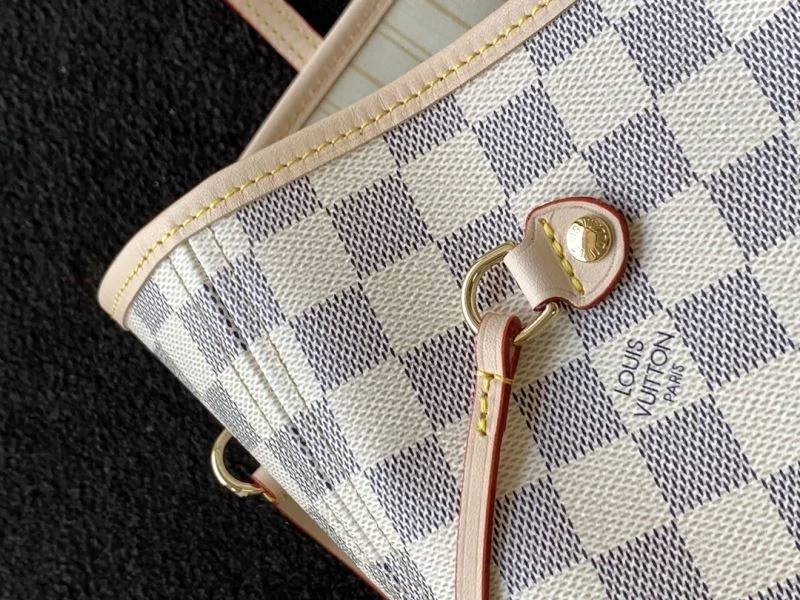 Timeless Louis Vuitton Shopping Bags 38965