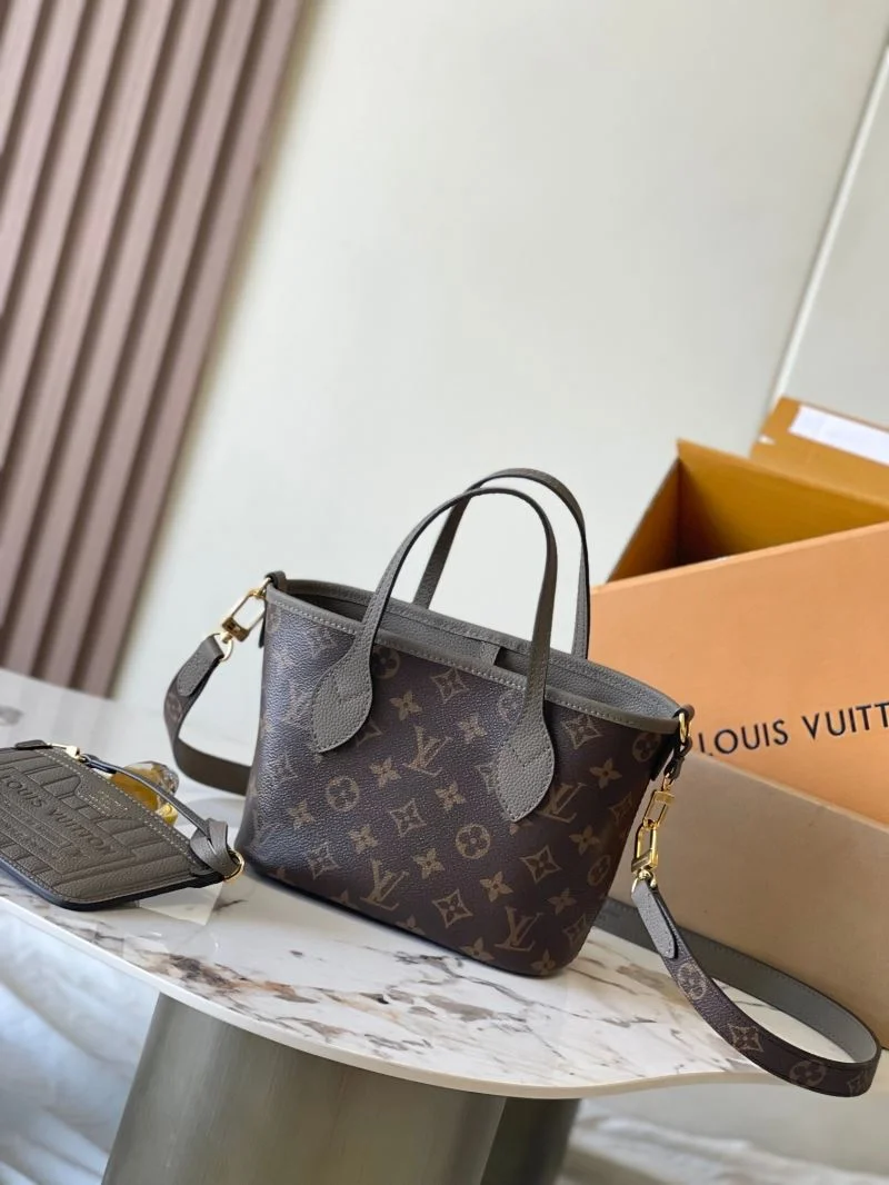 Attractive Louis Vuitton Shopping Bags 38883