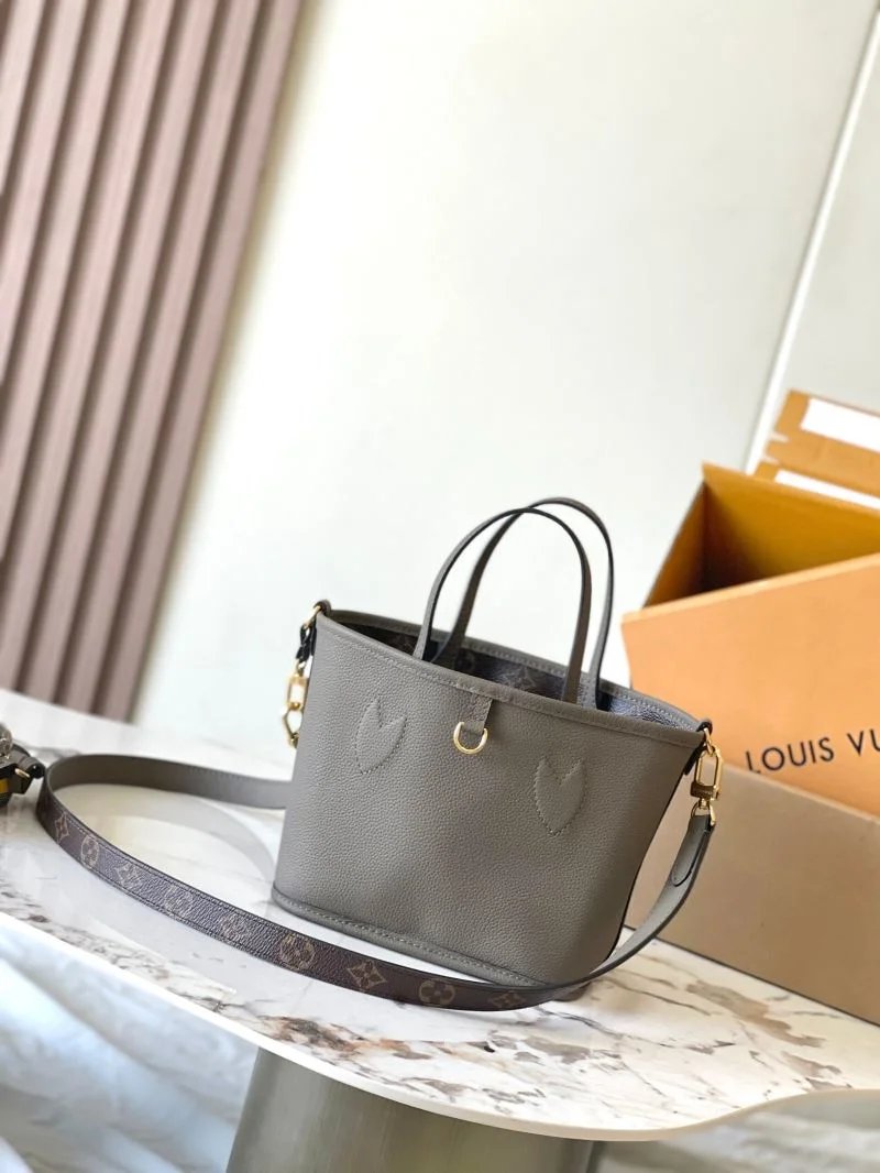 Attractive Louis Vuitton Shopping Bags 38883