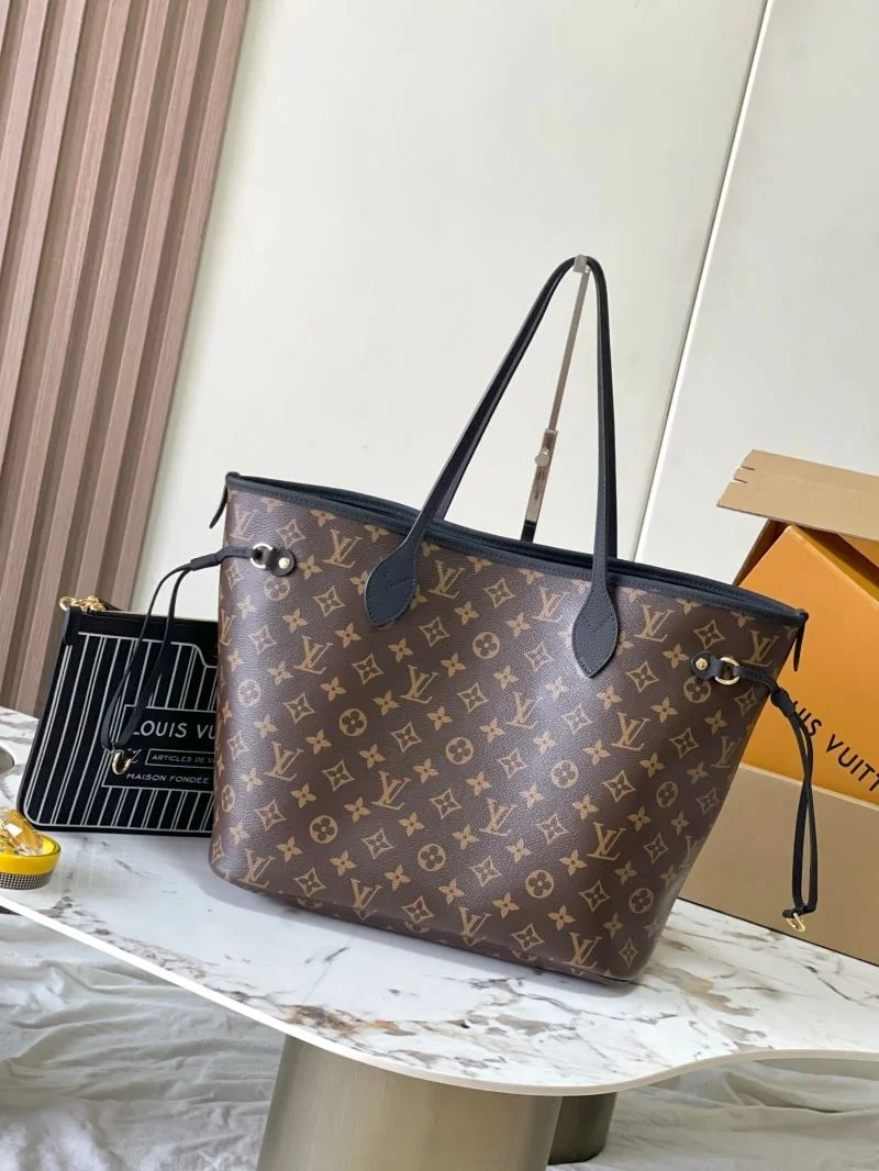Louis Vuitton Shopping Bags Comfortable 38858