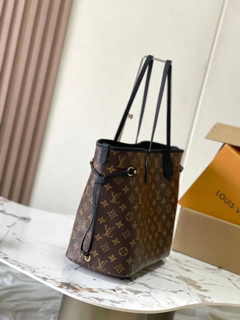 Louis Vuitton Shopping Bags Comfortable 38858