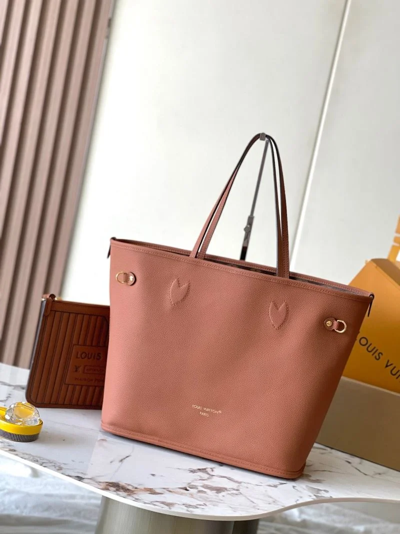 Soft Louis Vuitton Shopping Bags 38870