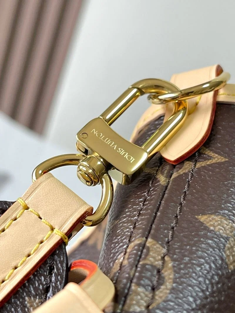 Louis Vuitton Shopping Bags Sporty 38872