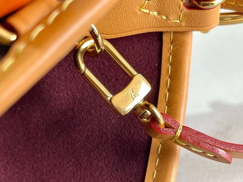 Louis Vuitton Shopping Bags EasyCare 38844