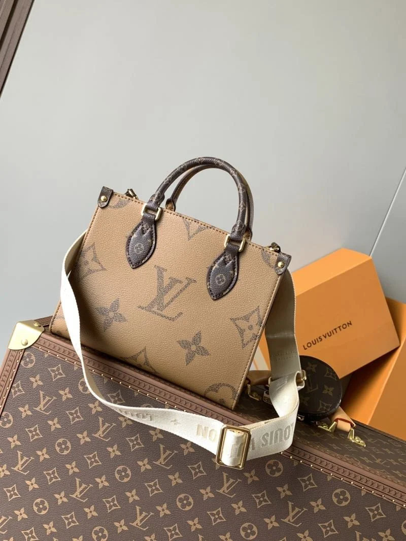 Louis Vuitton Shopping Bags Lightweight 38841