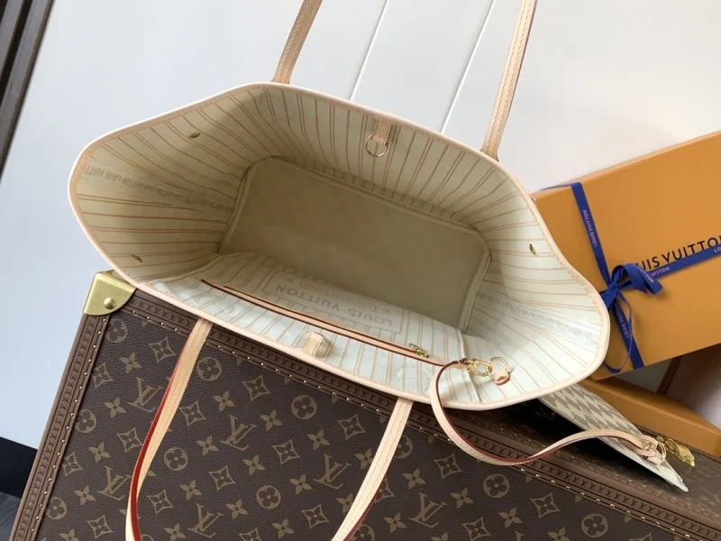 FreshLook Louis Vuitton Shopping Bags 38842
