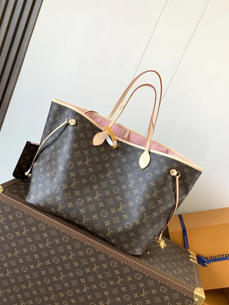 UrbanStyle Louis Vuitton Shopping Bags 38835