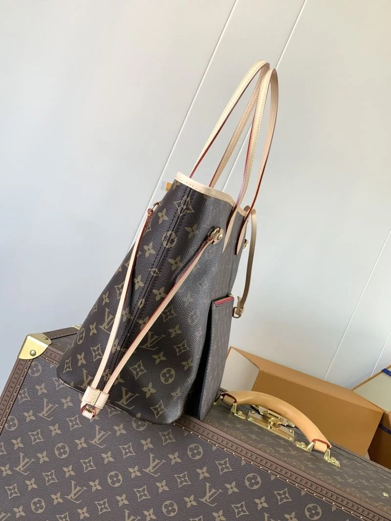 Louis Vuitton Shopping Bags UrbanChic 38838