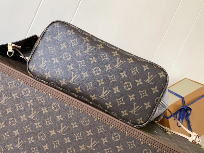 Louis Vuitton Shopping Bags UrbanChic 38838