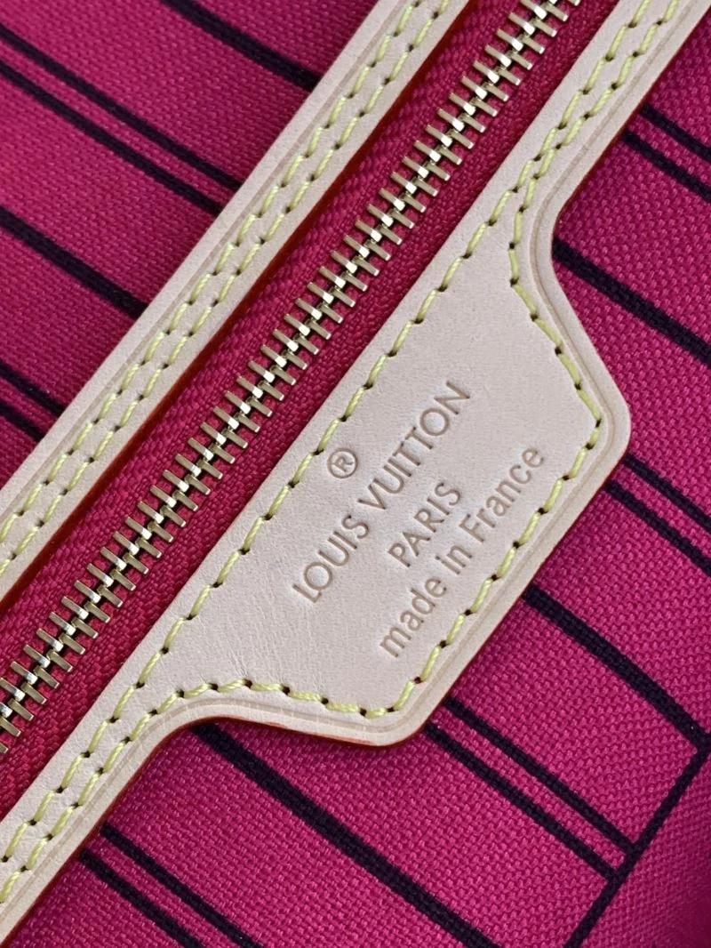 Modern Louis Vuitton Shopping Bags 38833