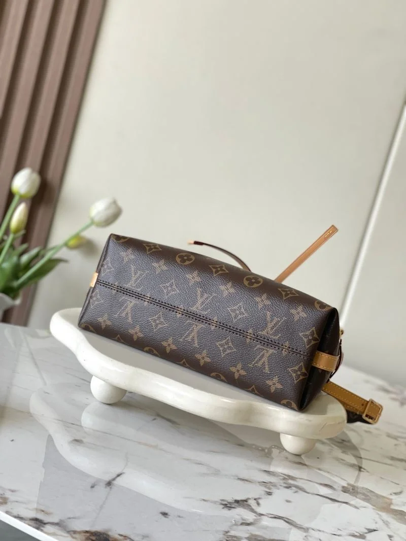 Practical Louis Vuitton Shopping Bags 38818