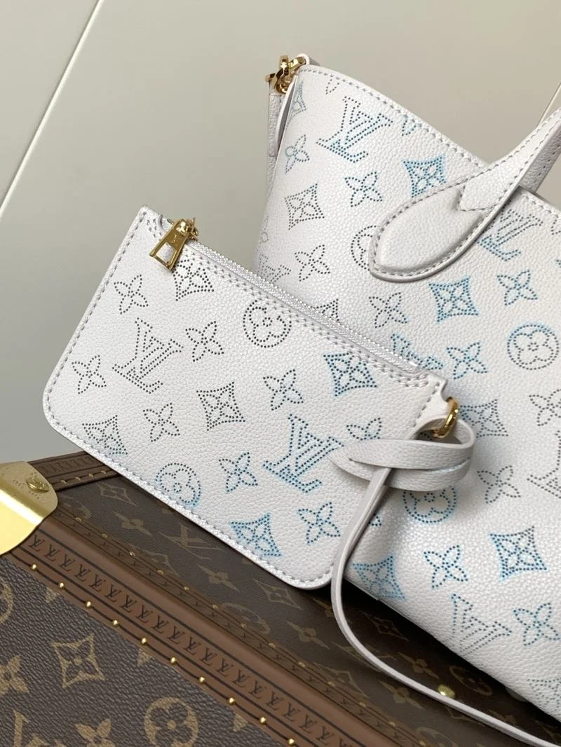 Louis Vuitton Shopping Bags Bold 38812