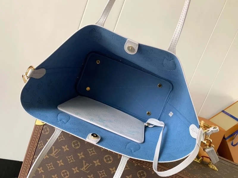 Louis Vuitton Shopping Bags Minimalist 38817