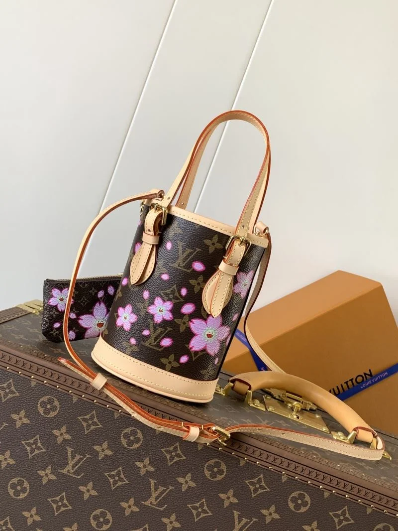 Vibrant Louis Vuitton Shopping Bags 38811