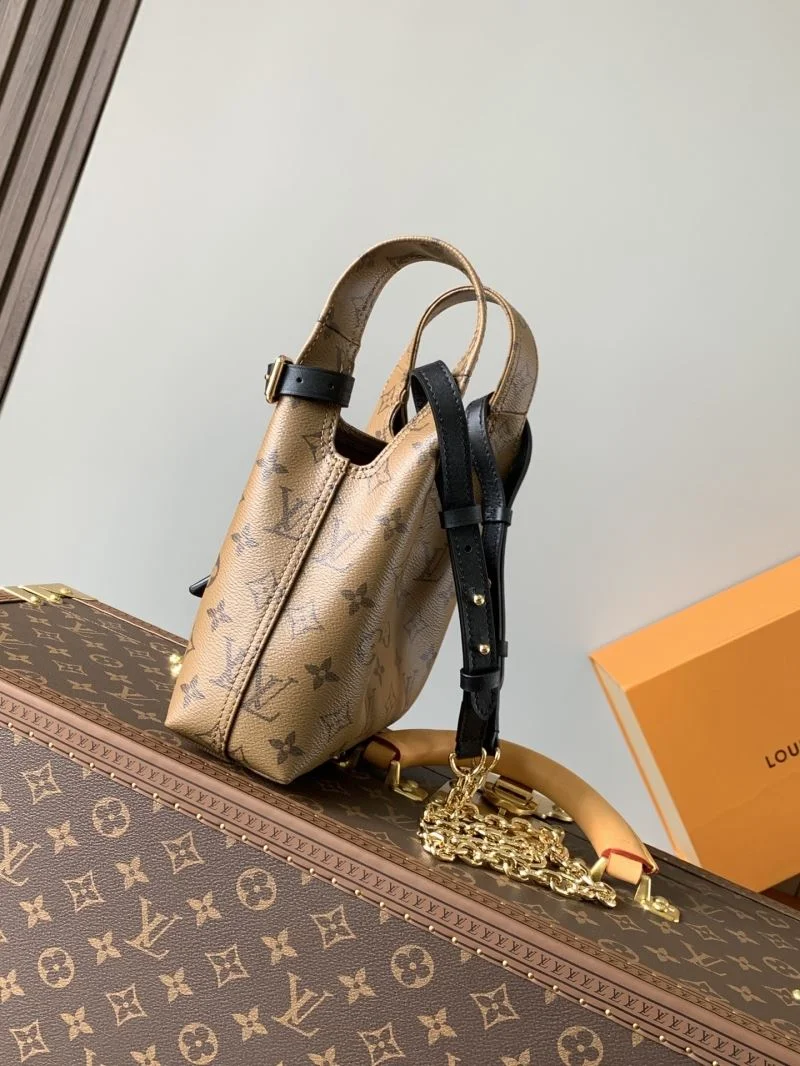Louis Vuitton Shopping Bags Bright 38810