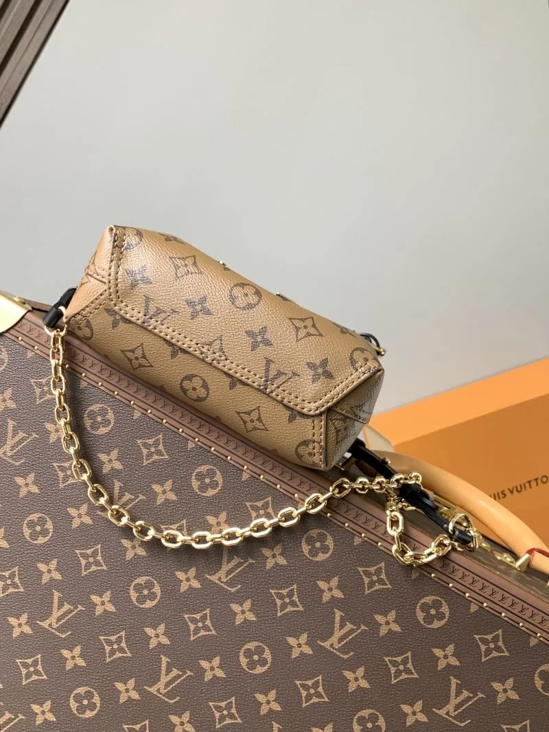 Louis Vuitton Shopping Bags Bright 38810