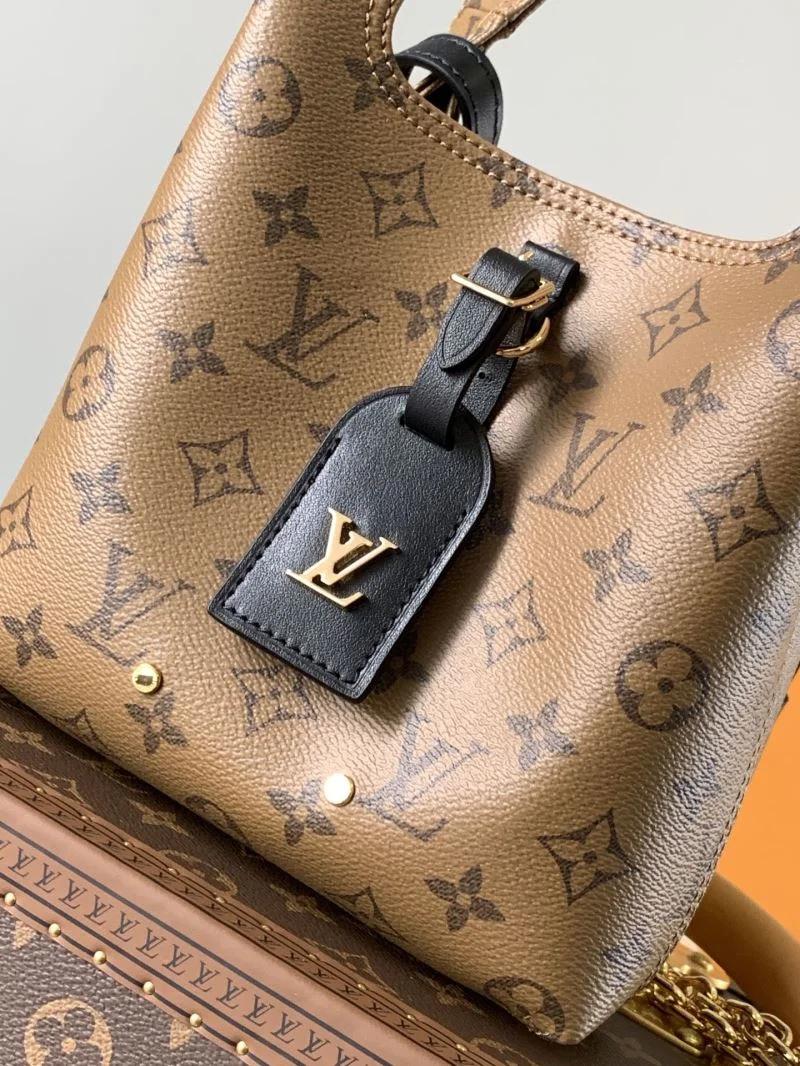 Louis Vuitton Shopping Bags Bright 38810
