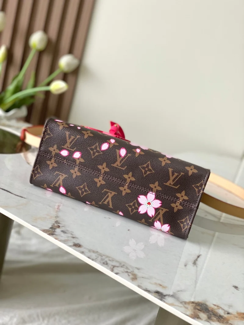 Reliable Louis Vuitton Shopping Bags 38799