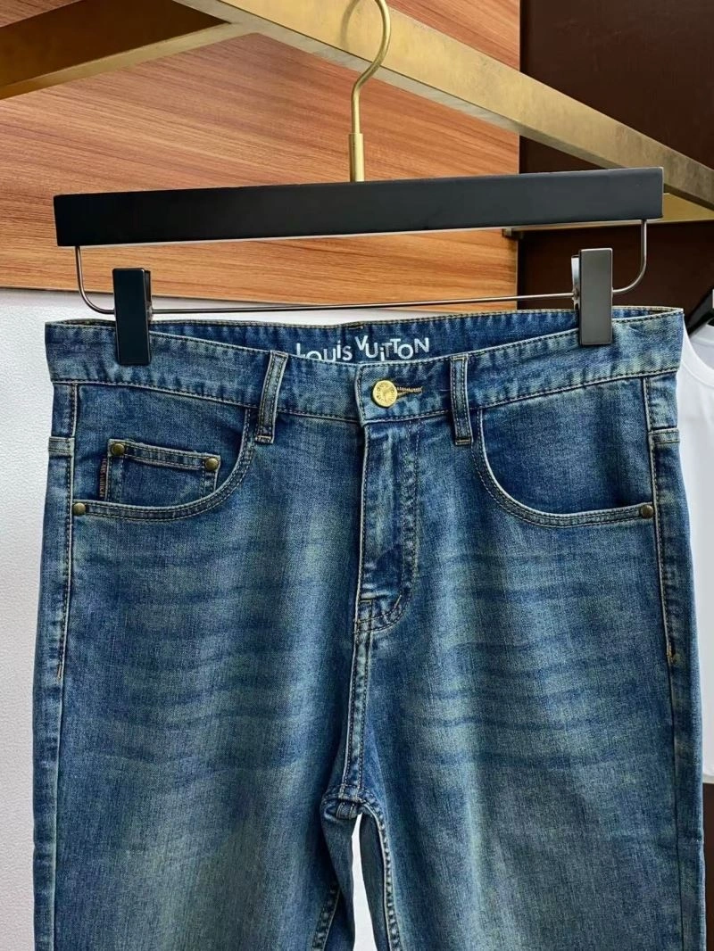 WeatherProof Louis Vuitton Short Pants 132190