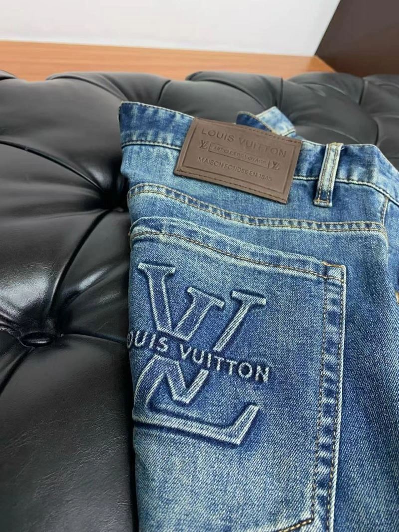 WeatherProof Louis Vuitton Short Pants 132190