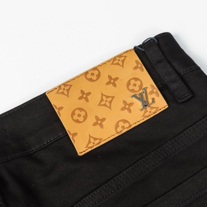 Compact Louis Vuitton Short Pants 131994