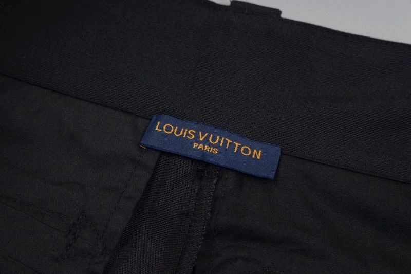TopPick Louis Vuitton Short Pants 138551