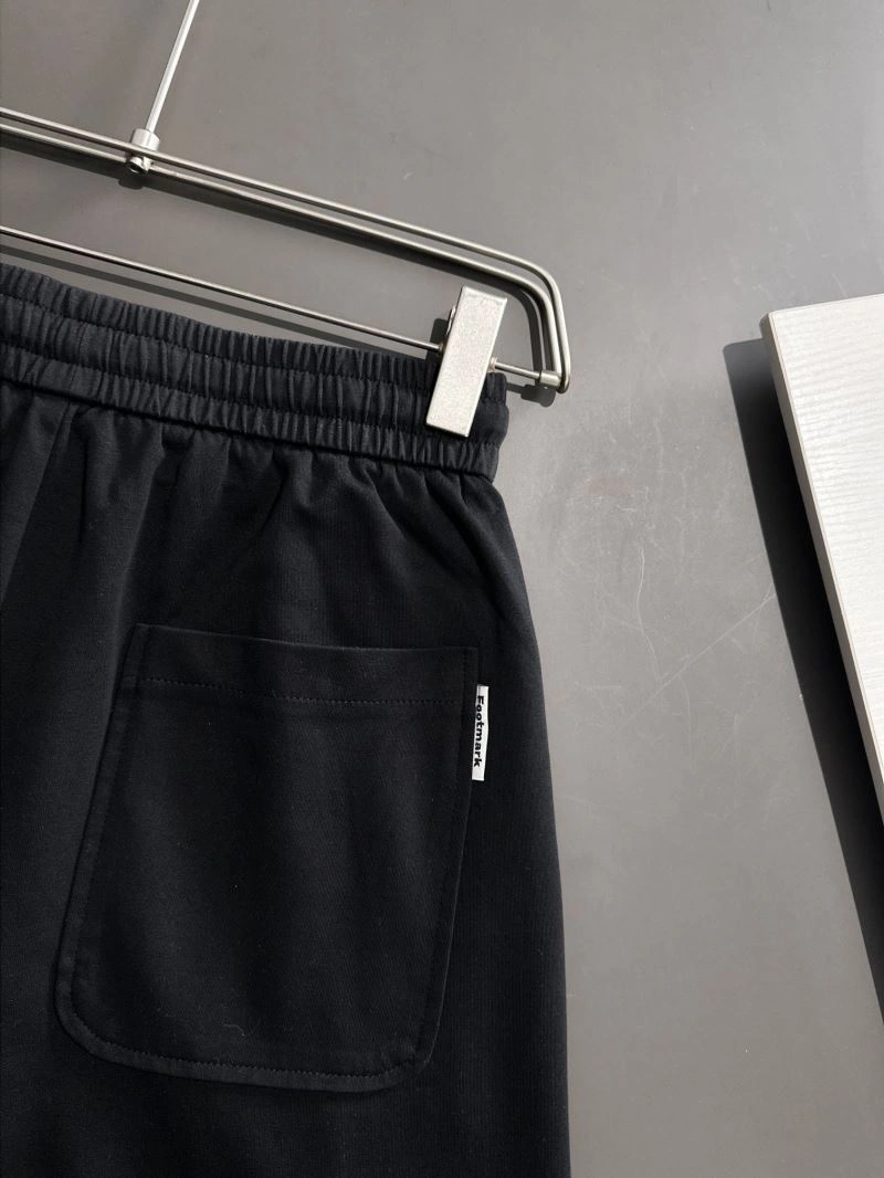 Louis Vuitton Short Pants Breathable 138533