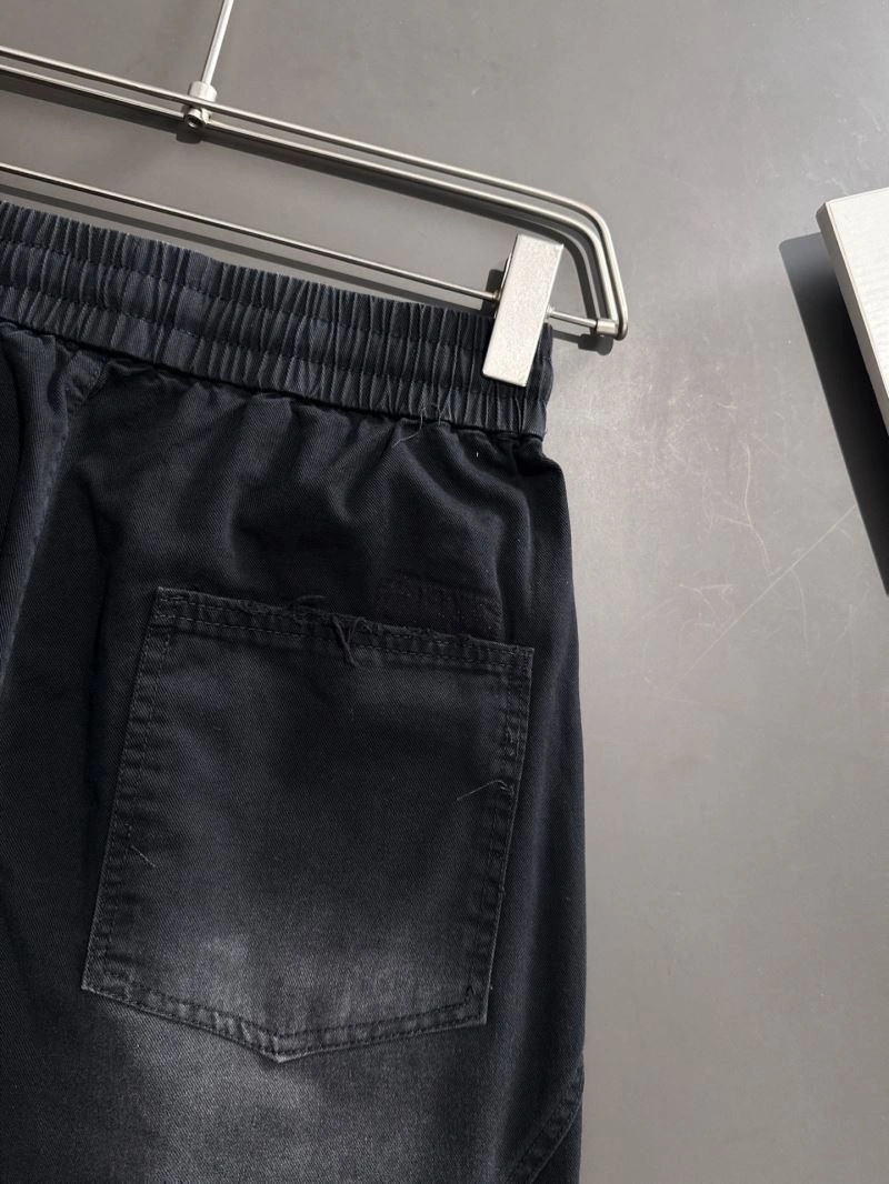 Louis Vuitton Short Pants Breathable 138537