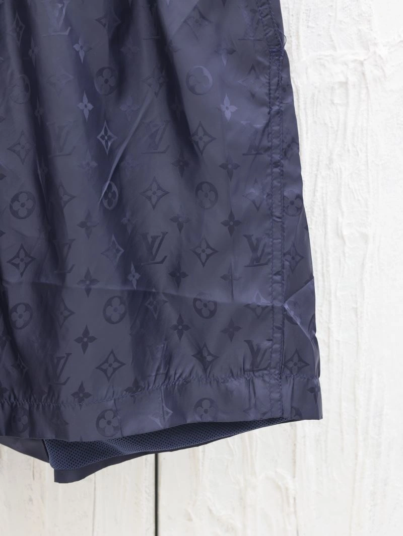 Flexible Louis Vuitton Short Pants 138546