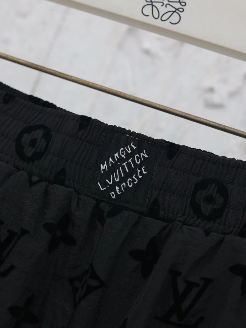 Louis Vuitton Short Pants Sophisticated 138518