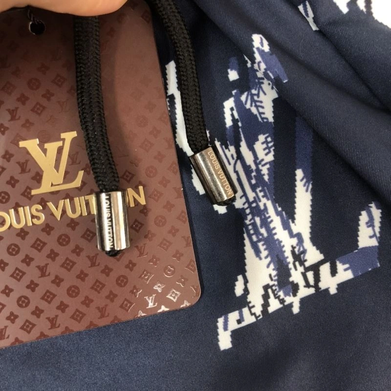 Louis Vuitton Short Pants Lightweight 138985
