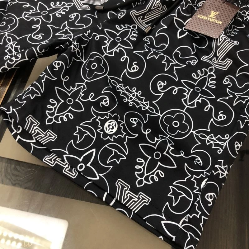 Upgraded Louis Vuitton Short Pants 139016