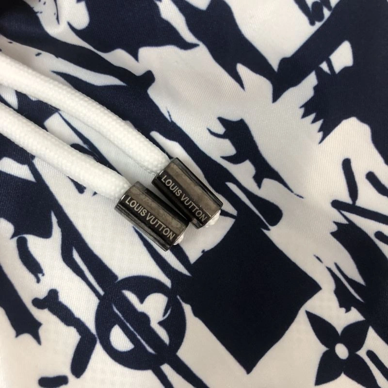 Louis Vuitton Short Pants Breathable 138974