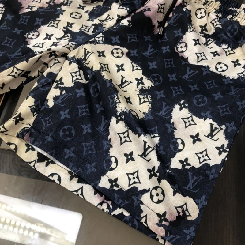 SunProtective Louis Vuitton Short Pants 138975