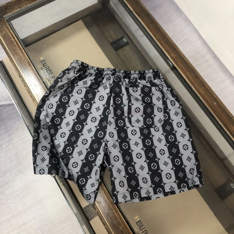 Louis Vuitton Short Pants UrbanChic 138964