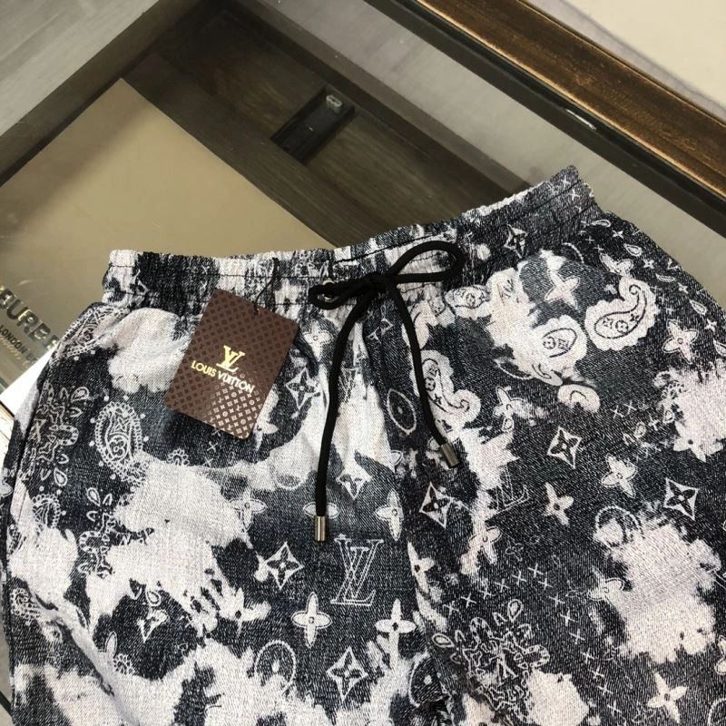 Modern Louis Vuitton Short Pants 138947